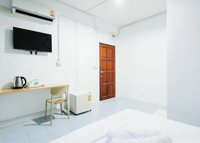 Xxbob House Bts Ekkamai 42 - บีทีเอส เอกมัย 42