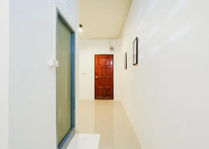 Xxbob House Bts Ekkamai 42 - บีทีเอส เอกมัย 42 公寓 曼谷