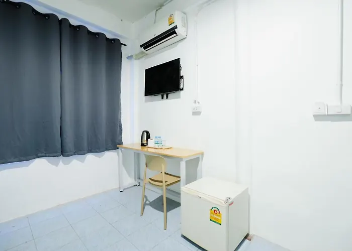 Xxbob House Bts Ekkamai 42 - บีทีเอส เอกมัย 42 公寓 曼谷