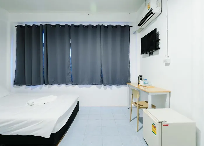 Xxbob House Bts Ekkamai 42 - บีทีเอส เอกมัย 42 公寓 *