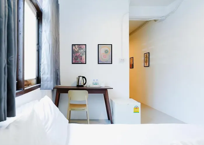 Xxbob House Bts Ekkamai 42 - บีทีเอส เอกมัย 42 曼谷