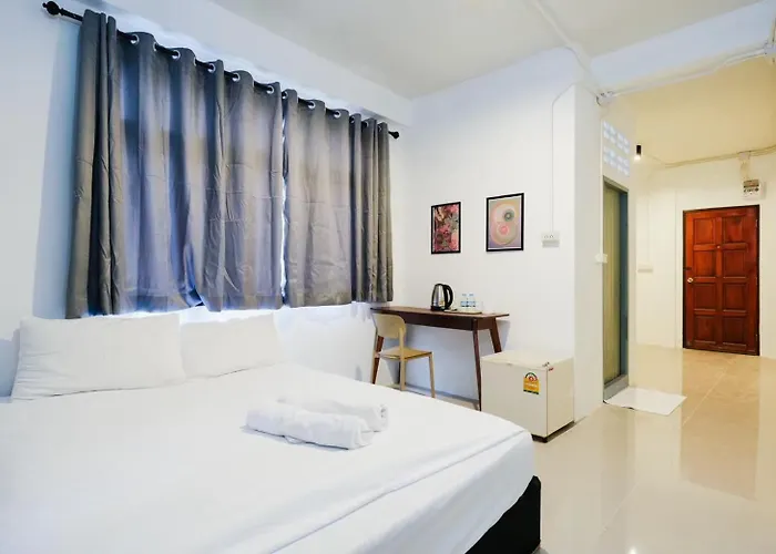 公寓 Xxbob House Bts Ekkamai 42 - บีทีเอส เอกมัย 42 *